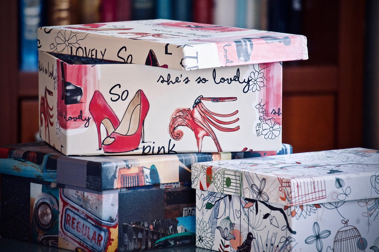 Scatole di scarpe per organizzare: come trasformare il rifiuto in soluzione
