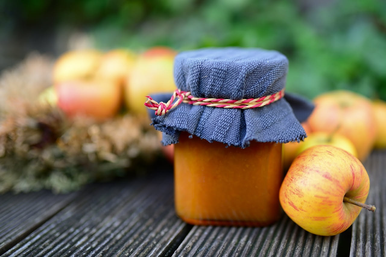Conserve di frutta autunnale: come riempire la dispensa per i mesi invernali